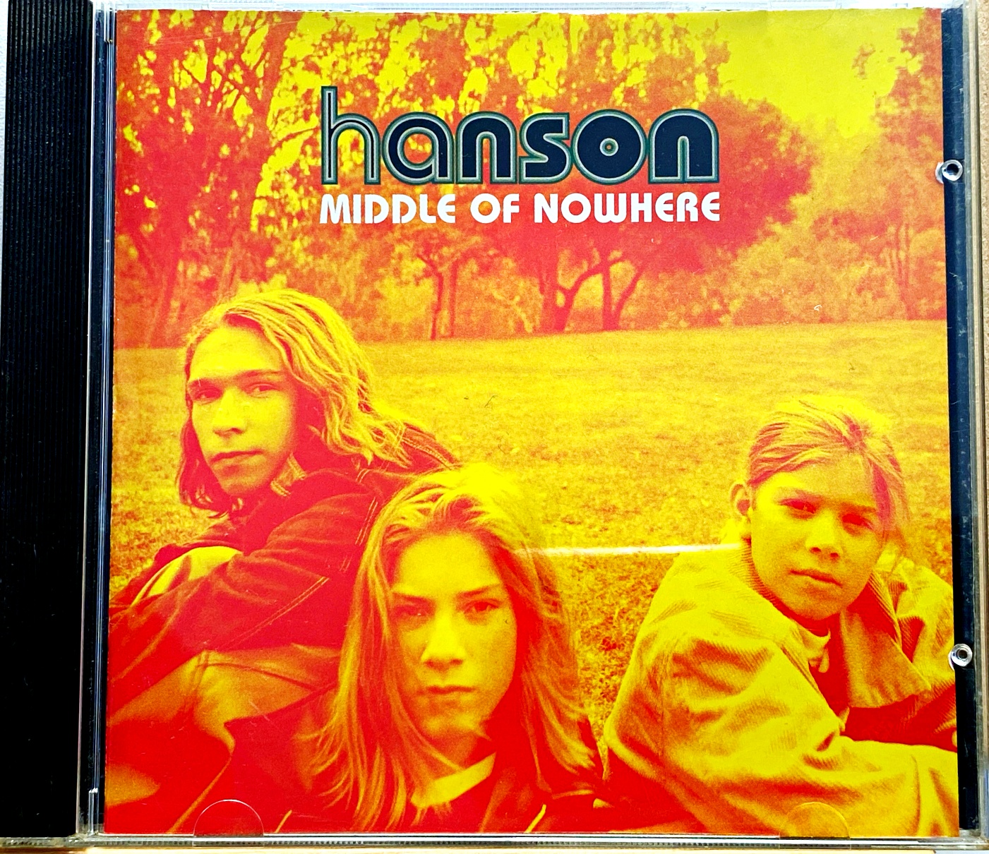 CD Hanson – Middle Of Nowhere