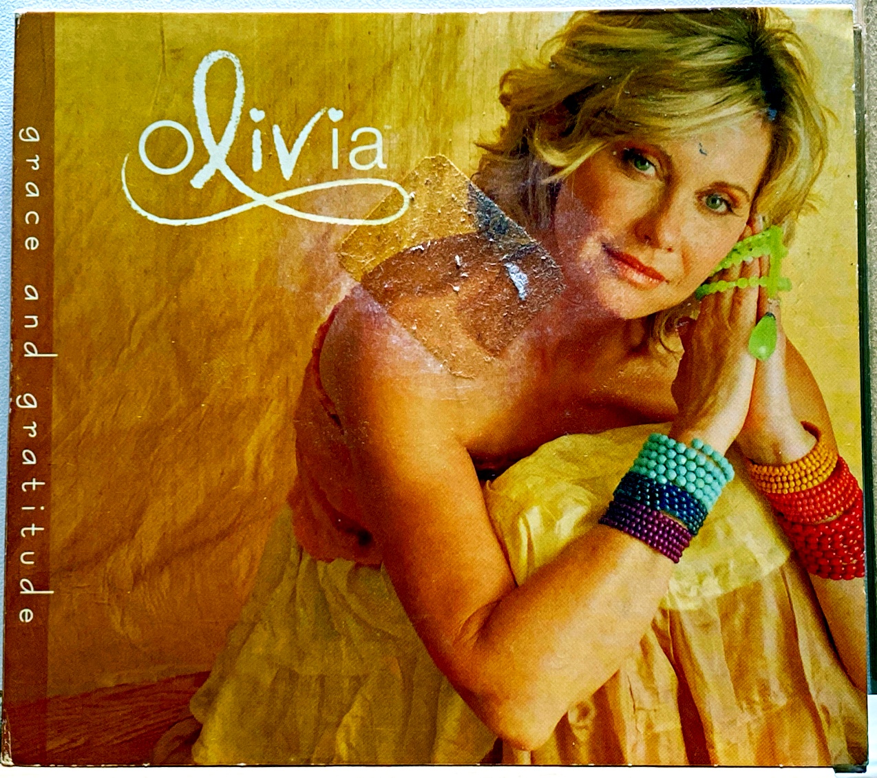 CD Olivia – Grace And Gratitude