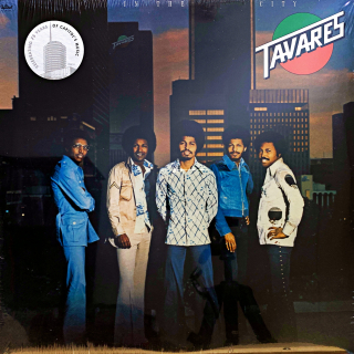 LP Tavares – In The City