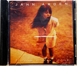 CD Jann Arden – Living Under June